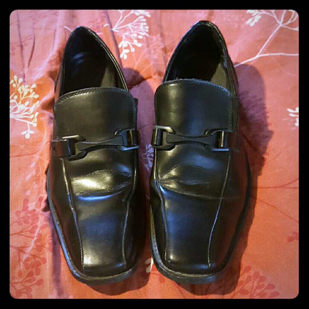 Kenneth Cole Reaction dress shoes